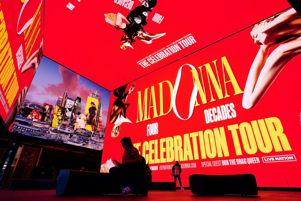 Madonna - Celebration Tour